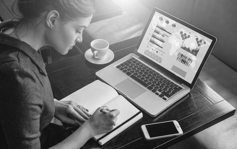 How to Choose a Name for Your Boutique in 2023
